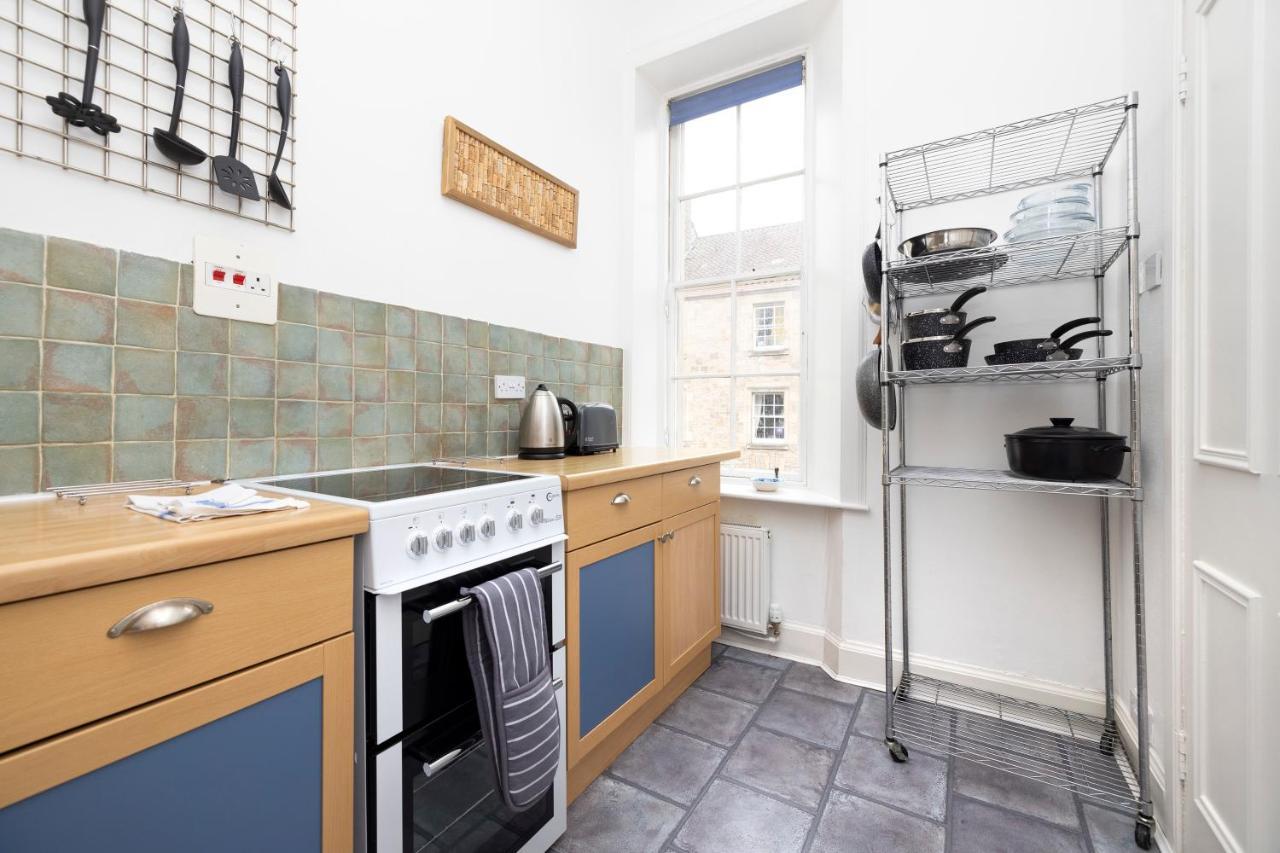 Joivy Cosy Flat In The Heart Of Edinburgh Apartamento Exterior foto