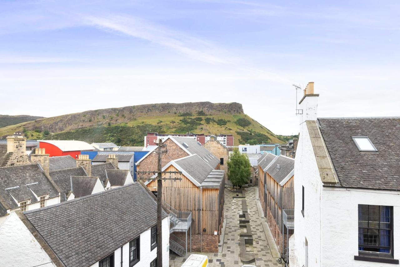 Joivy Cosy Flat In The Heart Of Edinburgh Apartamento Exterior foto